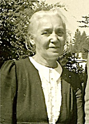 1939 - Savka Vasiljević zvana «mema»  (baba Aleksandra Saše Petrovića)