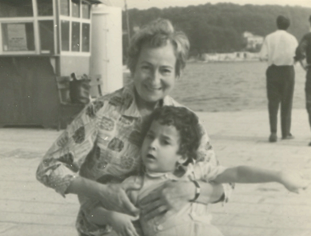 1964. god. - Rovinj - Dragan sa baka Anom (sin i majka Aleksandra Petrovića)